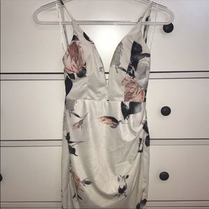 Sweetaeacia White Floral Dress